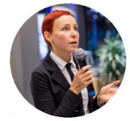  Алена Август, координатор общественного экологического проекта "Детки кремлевской елки"