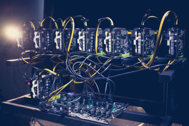 Cryptocurrency mining farm: how it works and how to assemble it yourself