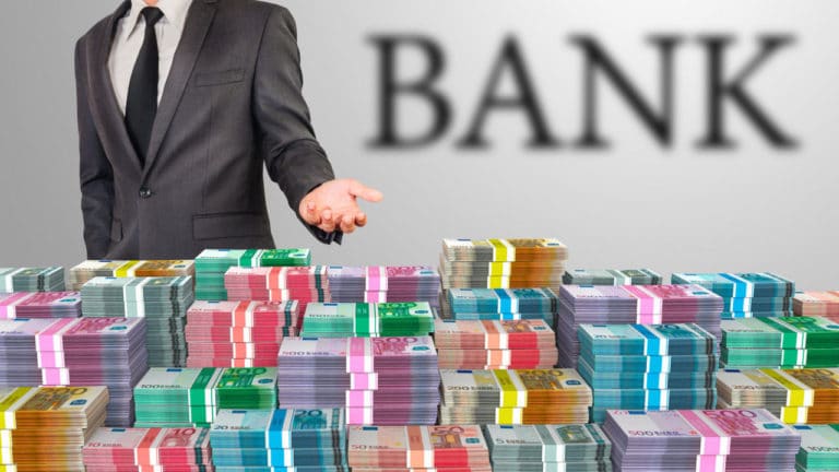 Способы законного уменьшения платежа по банковским кредитам