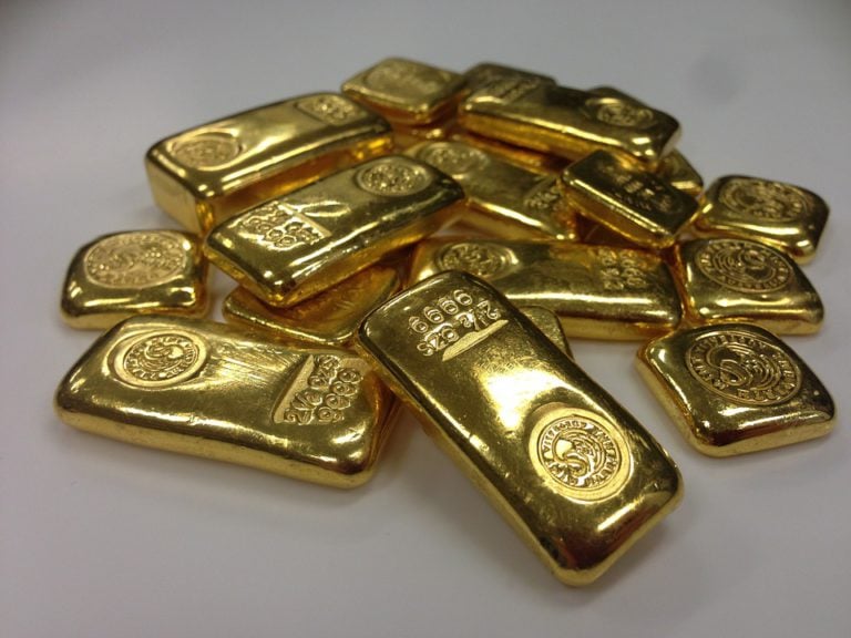 Почему нужно инвестировать деньги в золото и другие драгоценные металлы