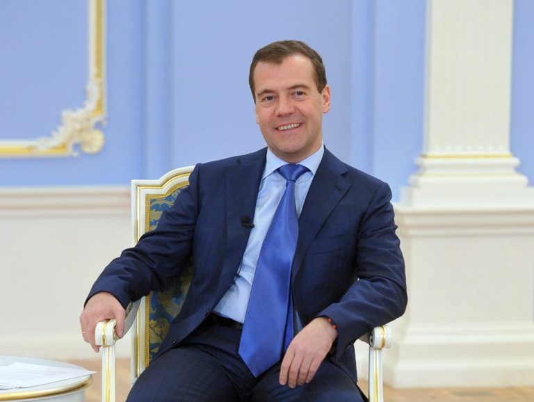 Дмитрий Медведев: биография Российского политика