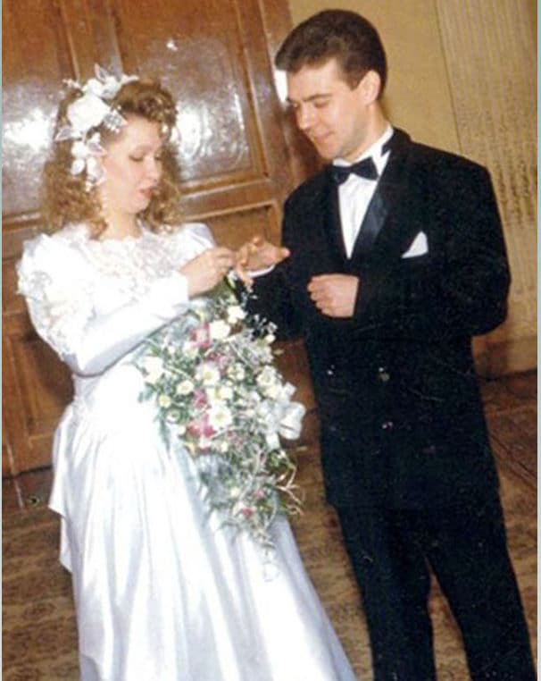 Фото с бракосочетания Дмитрия Медведева и Светланы