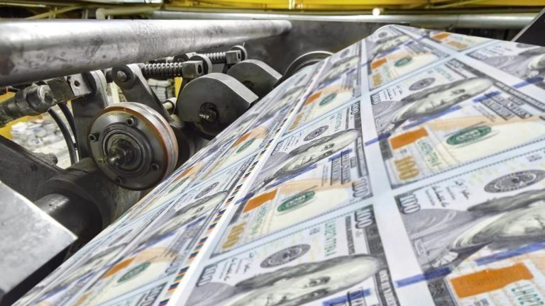 Сколько можно напечатать долларов и евро