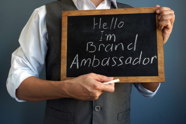 Brand Ambassador: quién es y cómo convertirse en uno