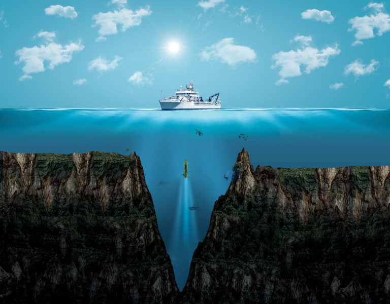 Марианская впадина — самое глубоководное место на Земле