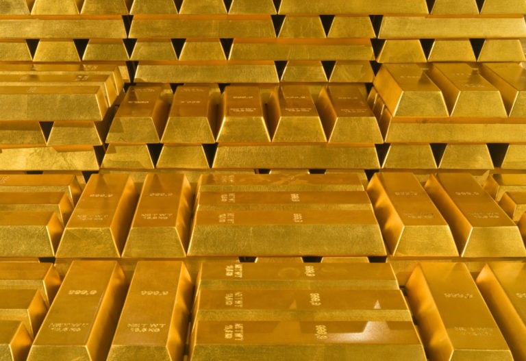Investing in gold is a classic method of increasing capital